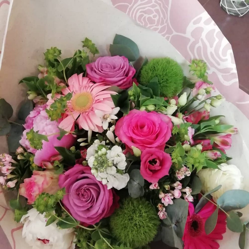 Bouquet Naissance, par Flores Et Sens, fleuriste à Connerré
