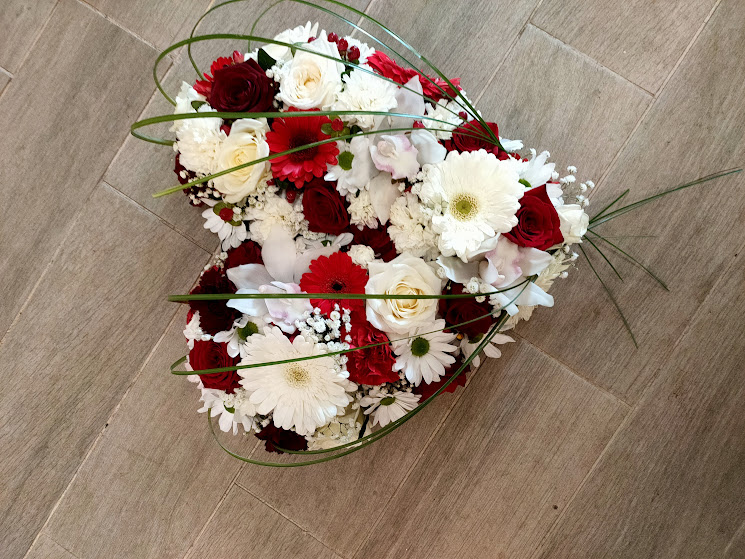 coeur, par Mon Instant Fleuri, fleuriste à Loireauxence