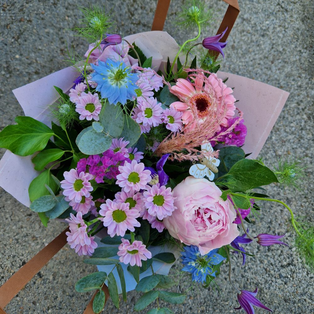 Bouquet Fête des Mères, par Jo lafleur, fleuriste à Besançon