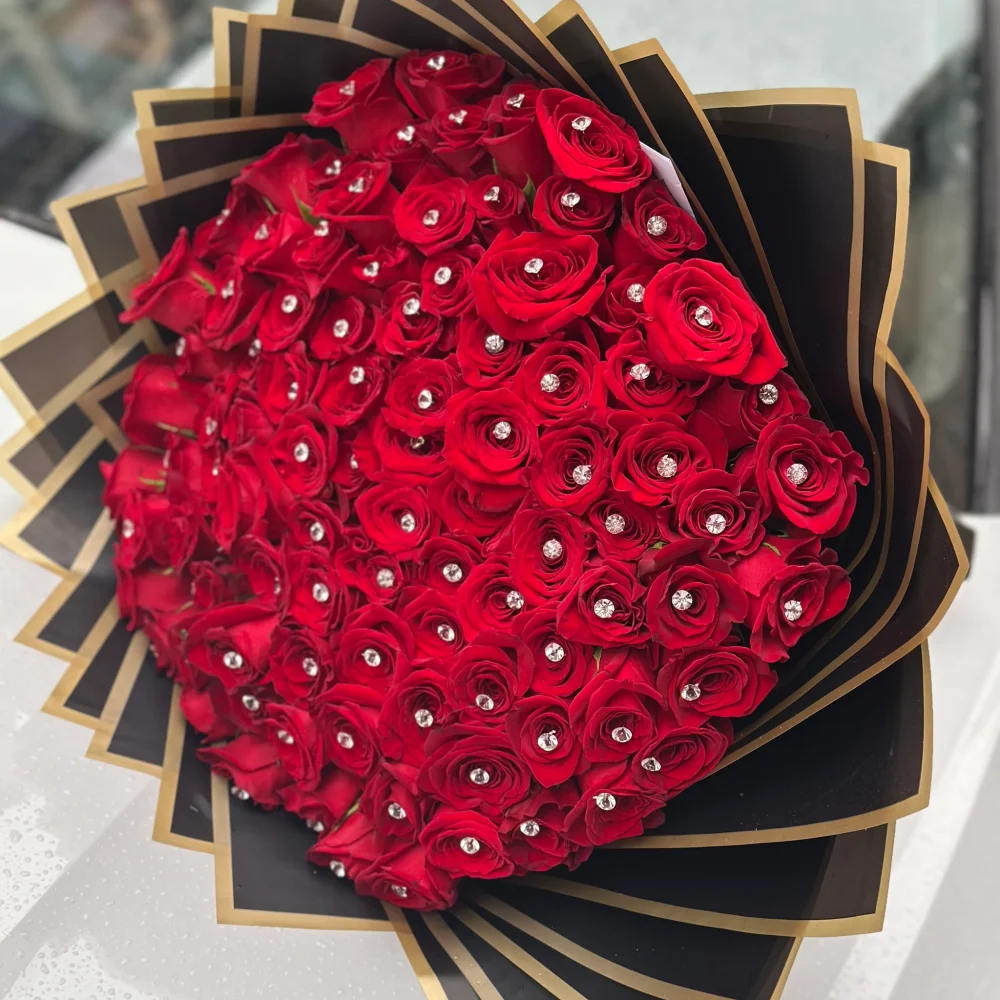 Bouquet de 101 roses diamant, par Trésors Fleuris, fleuriste à Belfort