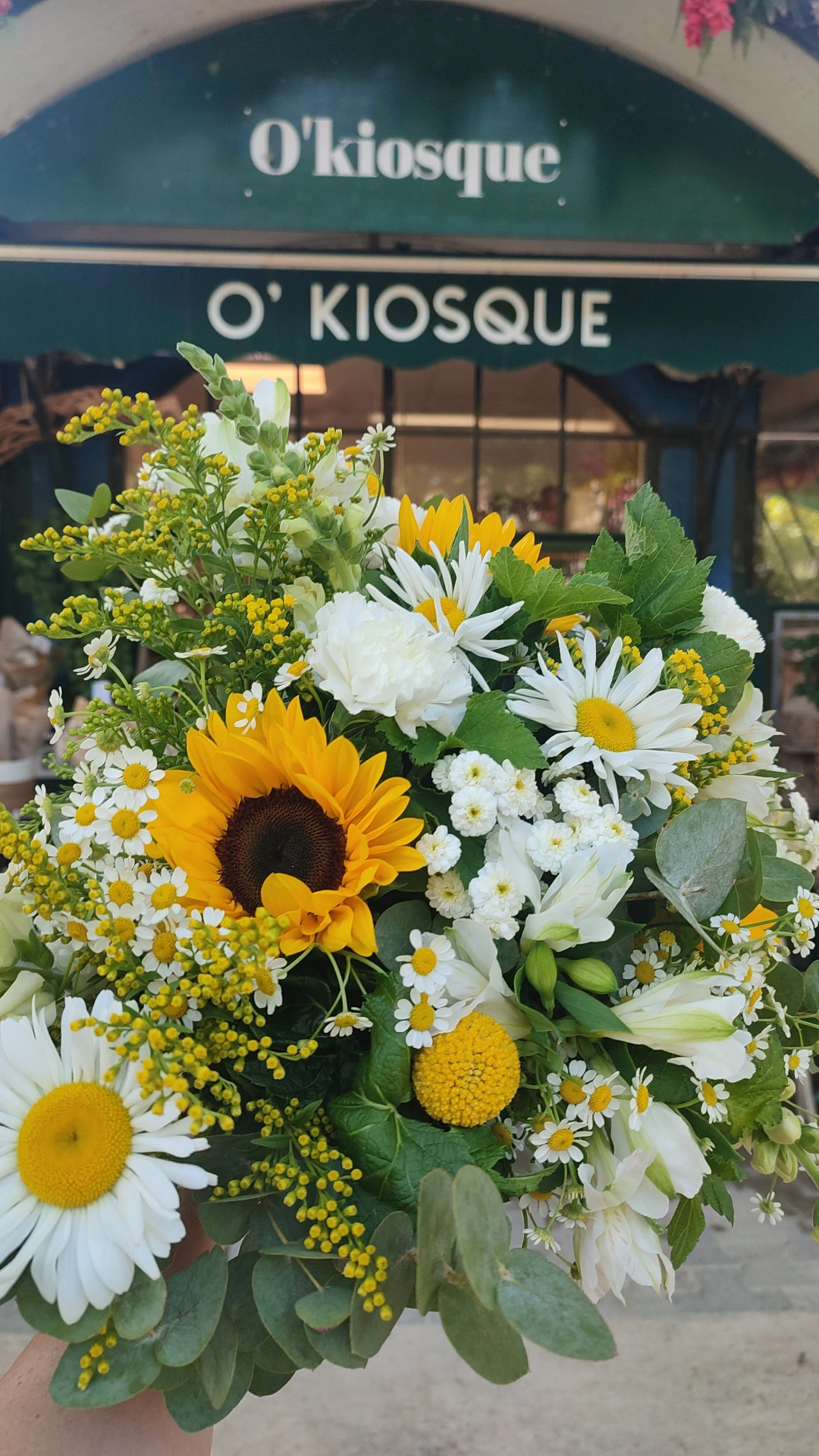 L’Estival, par O'kiosque Lyon, fleuriste à Lyon