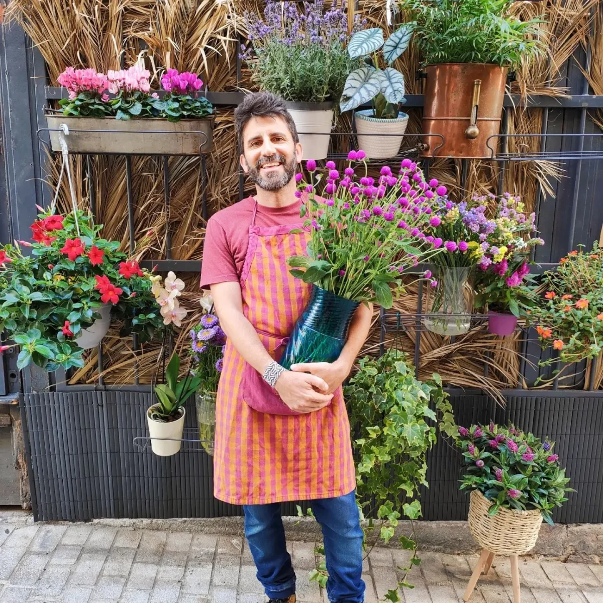 Livraison de fleurs Vienne et proximité, par Casa Flores - Fleuriste Écoresponsable, artisan fleuriste