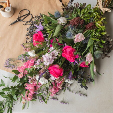 Gerbe de Deuil, par Votre Studio Floral, fleuriste à Paris