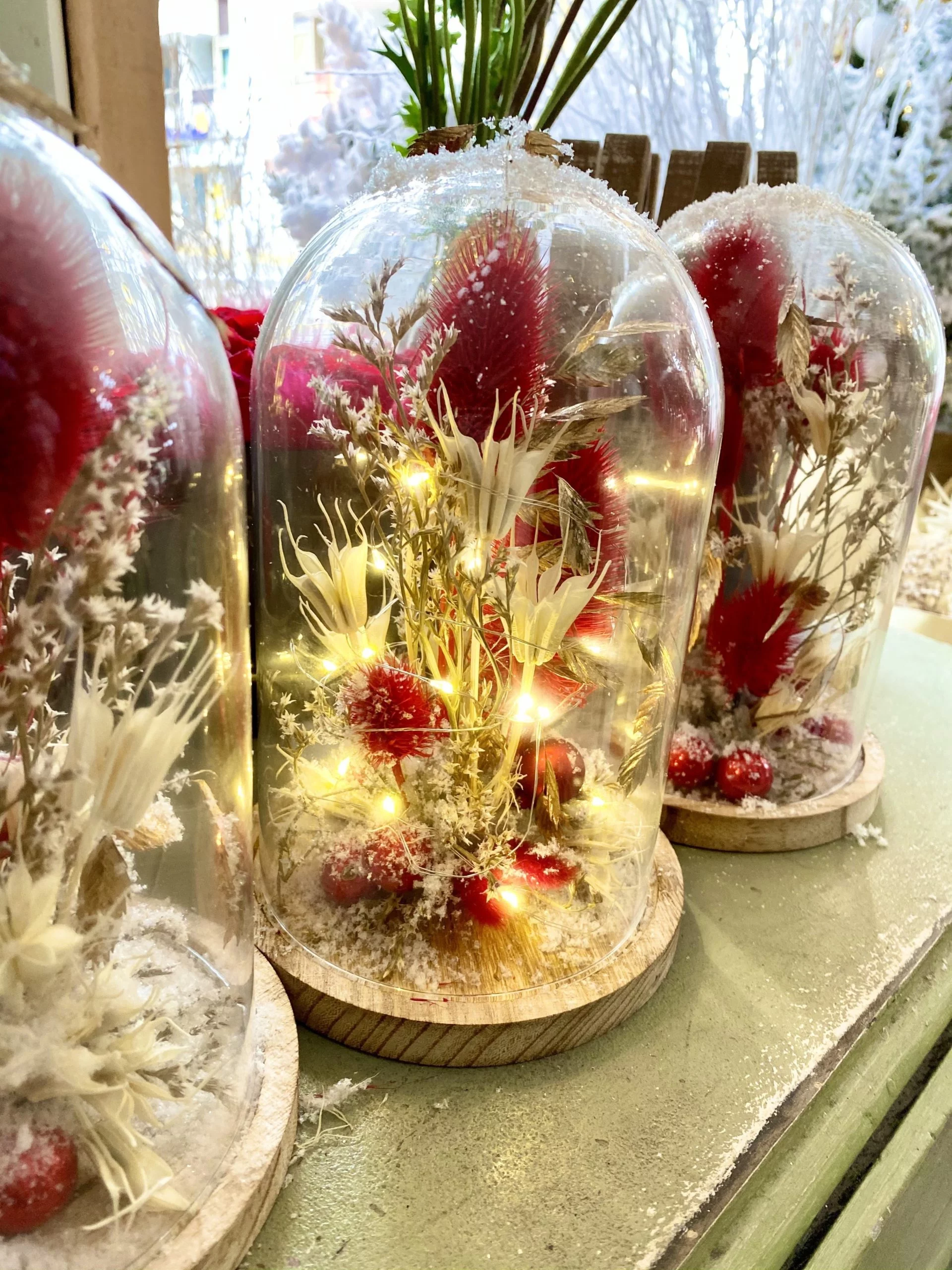 Cloche Noel Pour Toujours, par Magnolia Fleuriste, fleuriste à Antibes