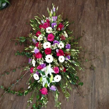 Gerbe champêtre, par Art Floral Le Puy en Velay, fleuriste à Le Puy-en-Velay