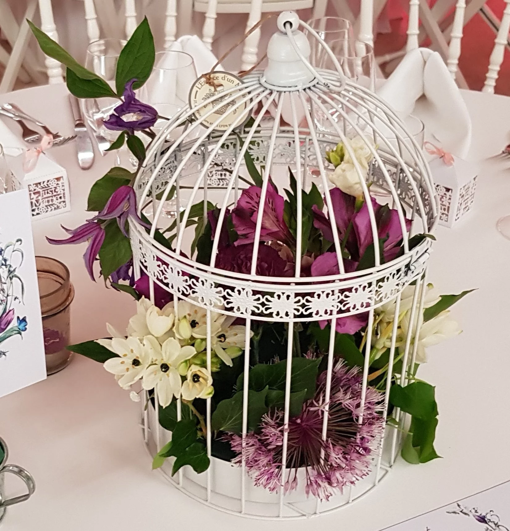 Cage fleurie, par L'Espace d'Un Matin, fleuriste à Lyon