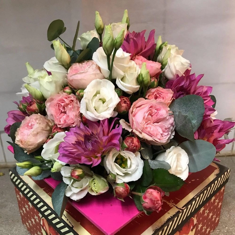 Centre de table, par Amapola fleuriste, fleuriste à Paris