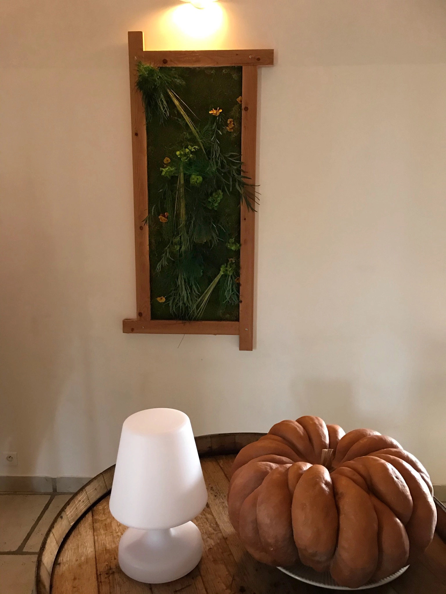 Tableau En Éléments Stabilisés, par Akane - Le murmure des fleurs, fleuriste à Cuers