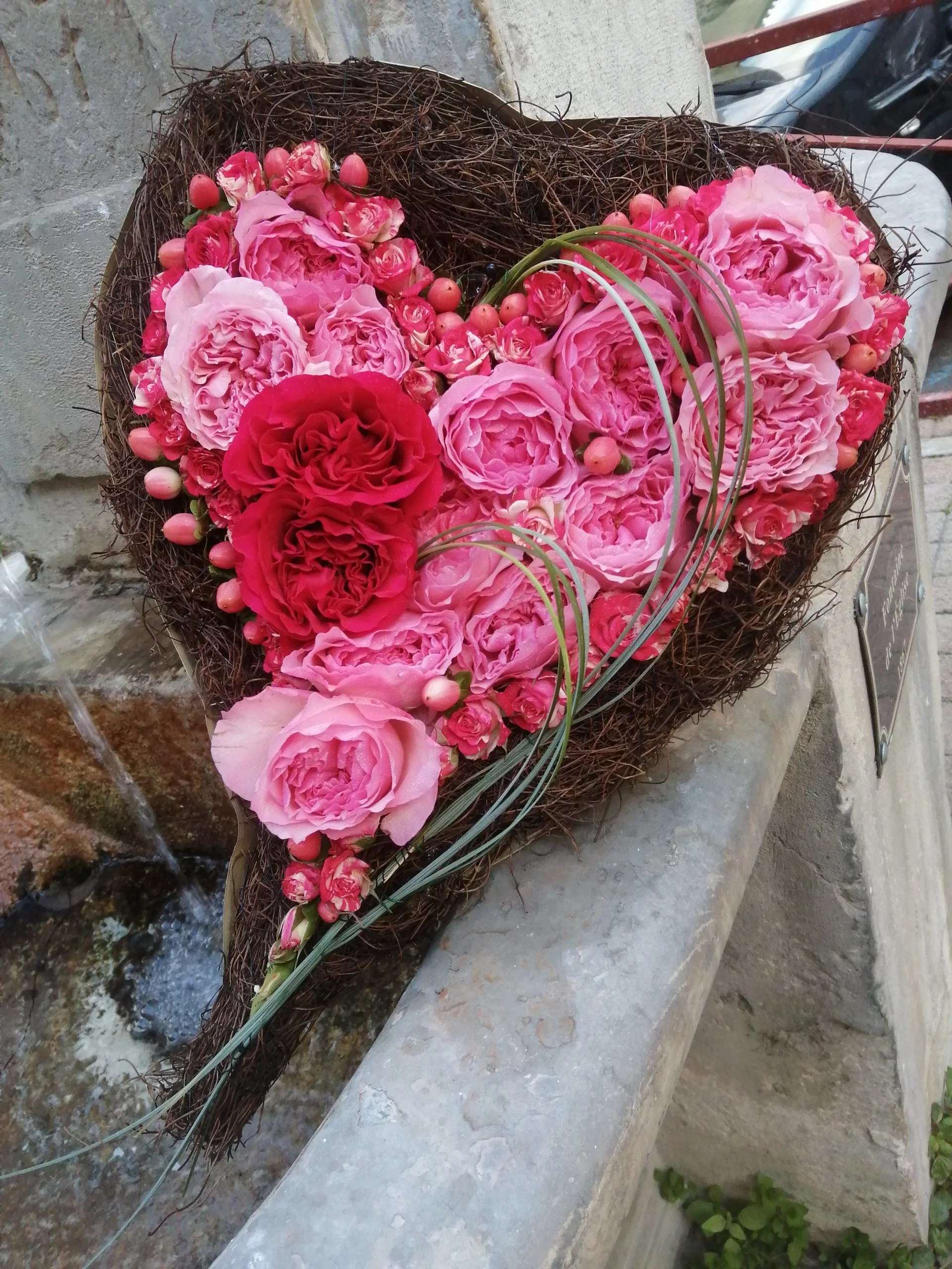 Cœur D&rsquo;Amour, par Akane - Le murmure des fleurs, fleuriste à Cuers