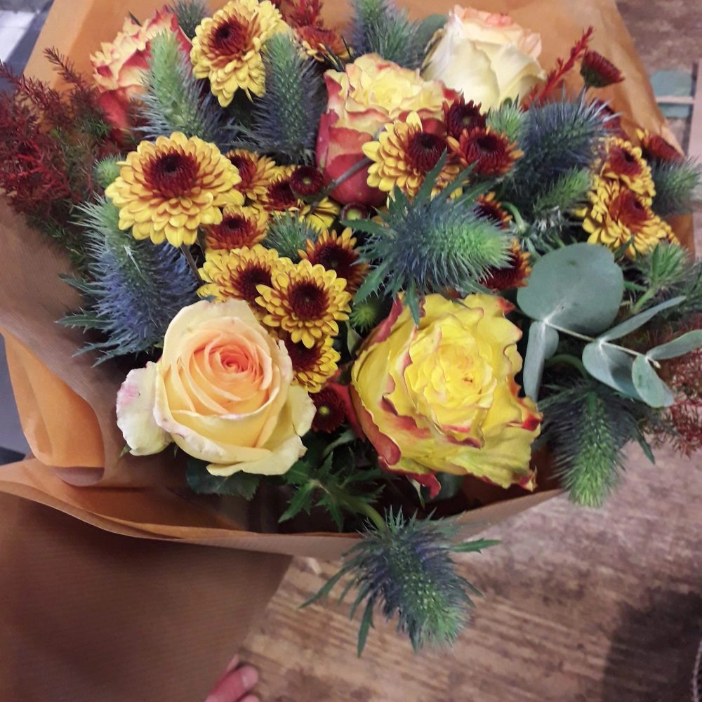 Bouquet de Saison, par SENS Fleuriste Caviste, fleuriste à Paris