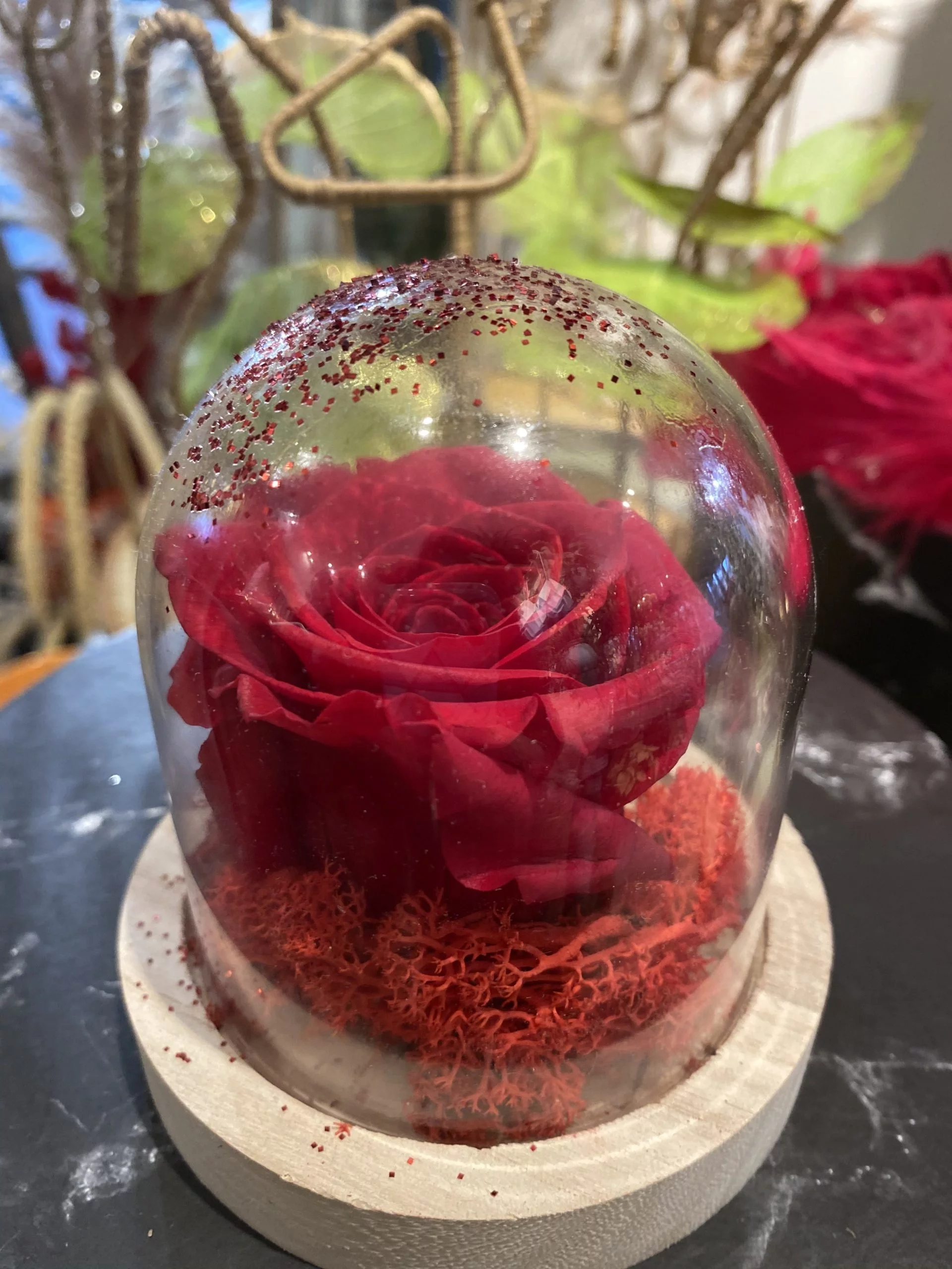 Cloche Amour Éternel – Mini, par Magnolia Fleuriste, fleuriste à Antibes