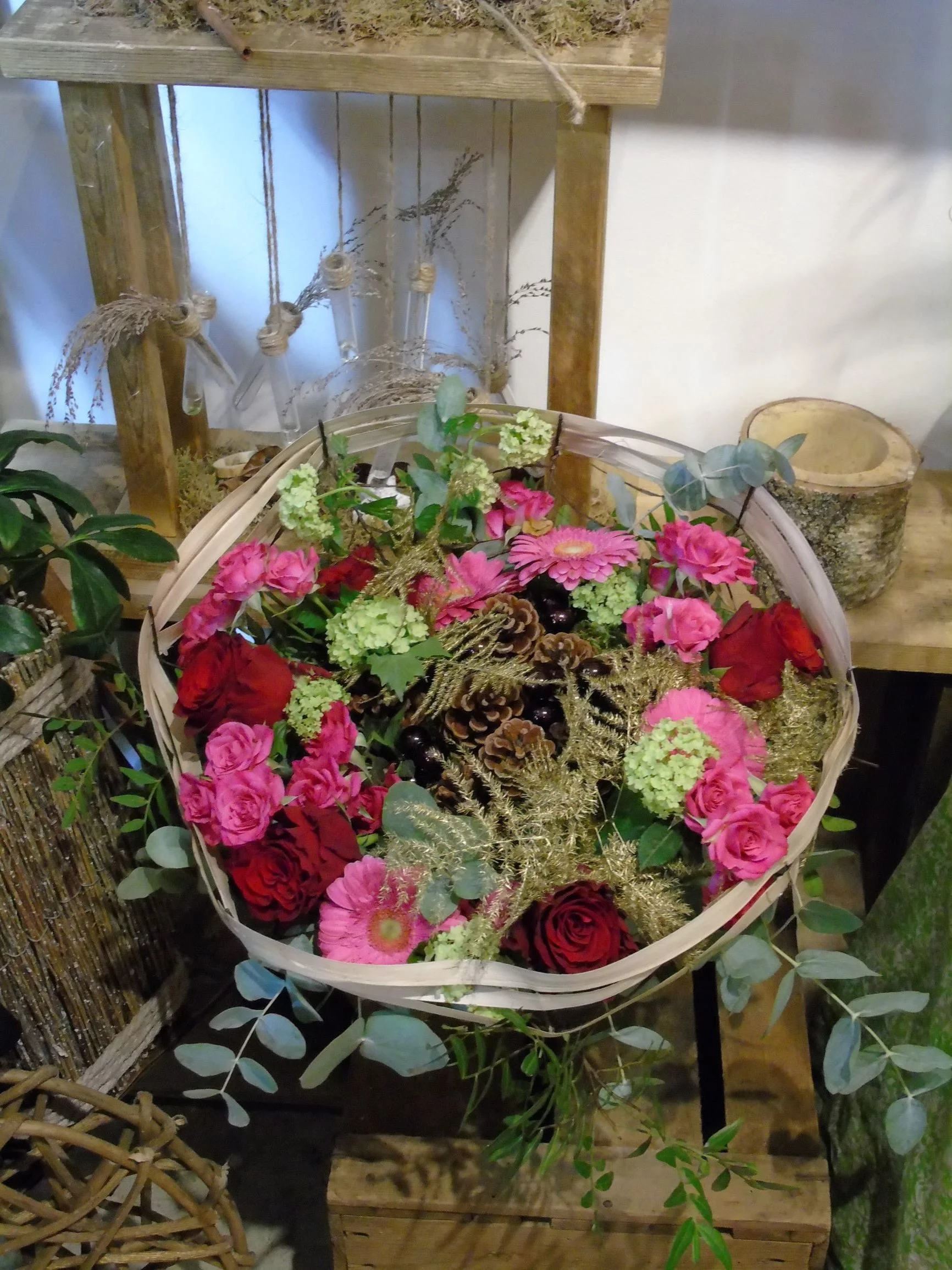 Bouquet Structure, par Akane - Le murmure des fleurs, fleuriste à Cuers