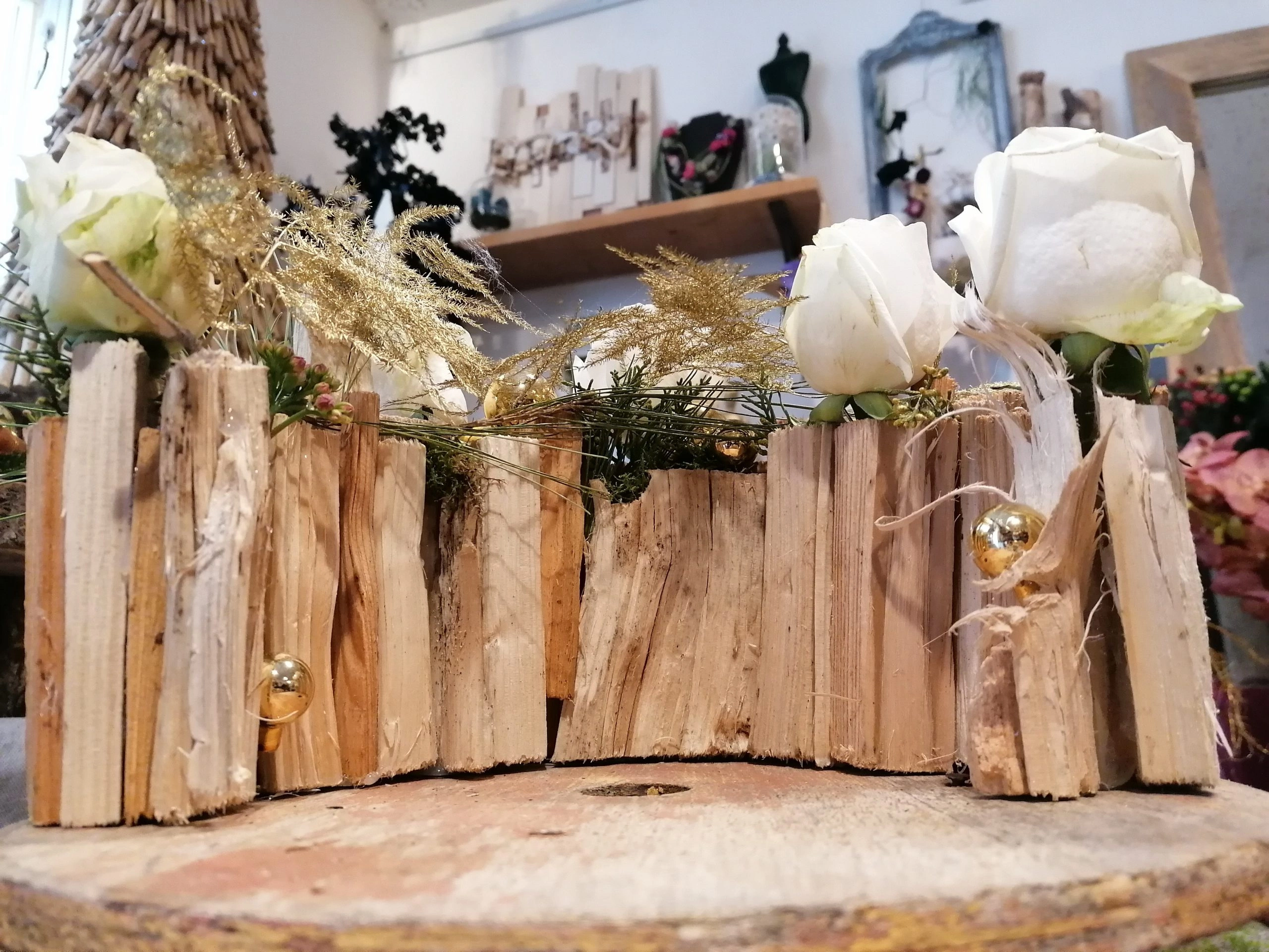 Demi Lune, par Akane - Le murmure des fleurs, fleuriste à Cuers