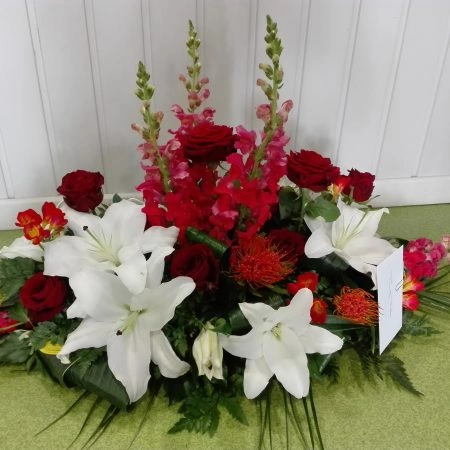 Gerbe, par Julie Fleurs, fleuriste à Carmaux
