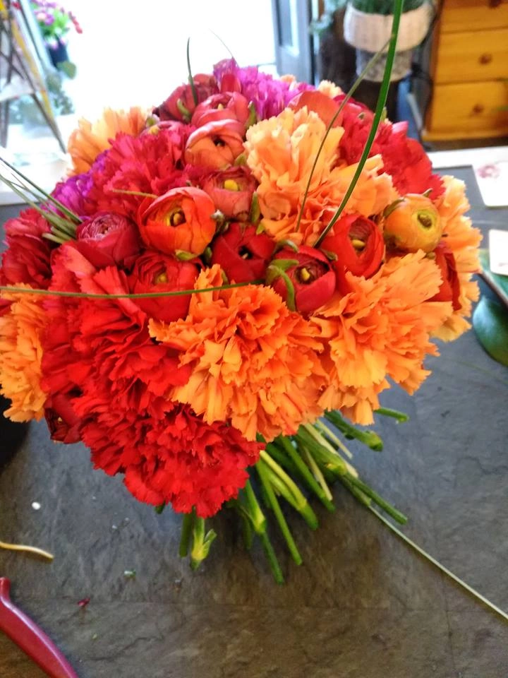 Bouquet orange, par O fleurs de camille, fleuriste à Paris