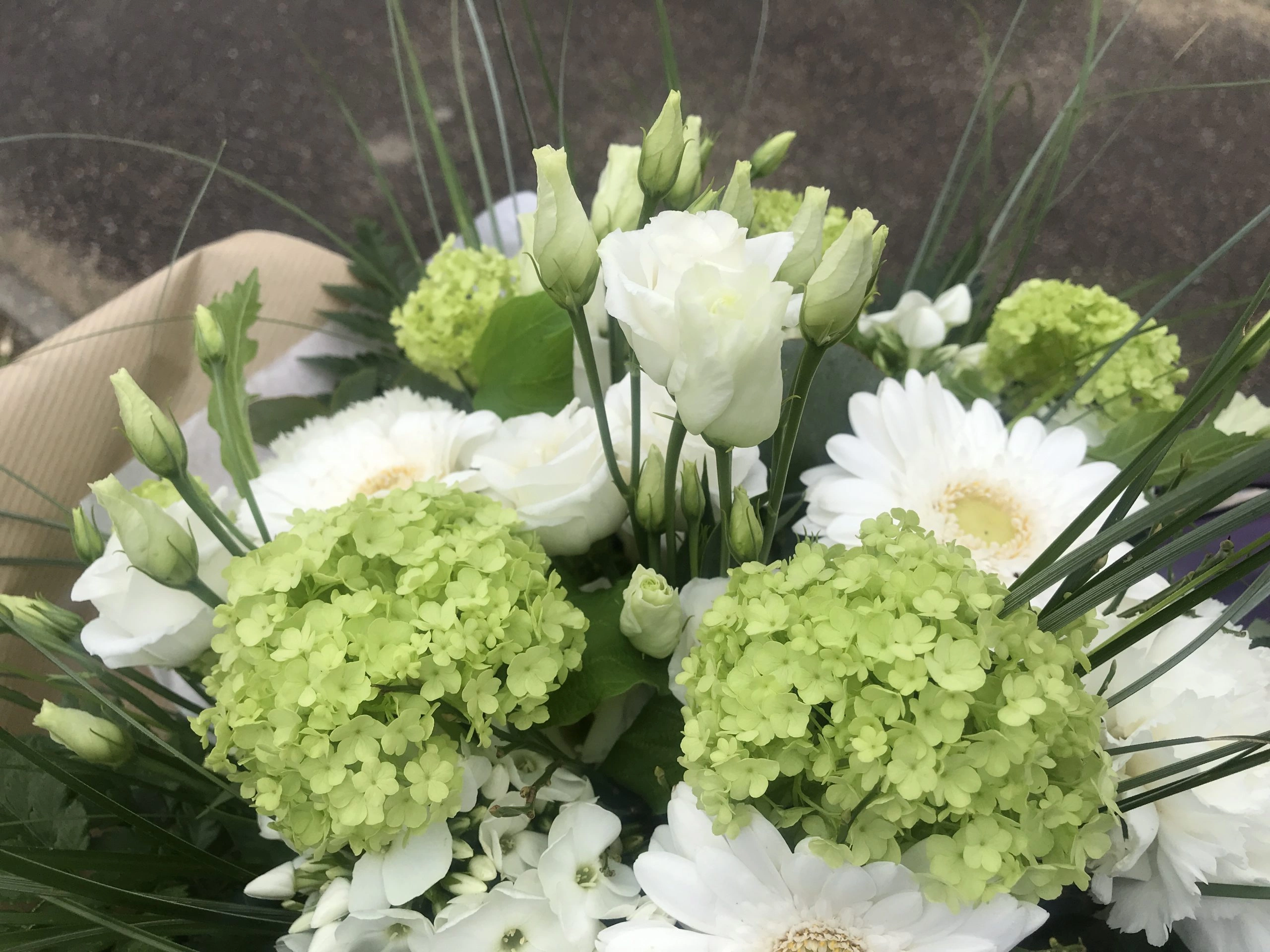 Chic et raffiné, par A fleurs de peau, fleuriste à Les Mureaux