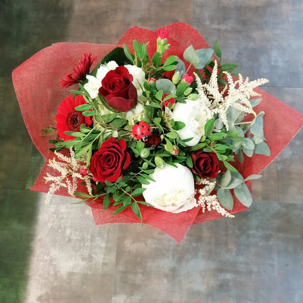 Bouquet Amour, par Jo lafleur, fleuriste à Besançon
