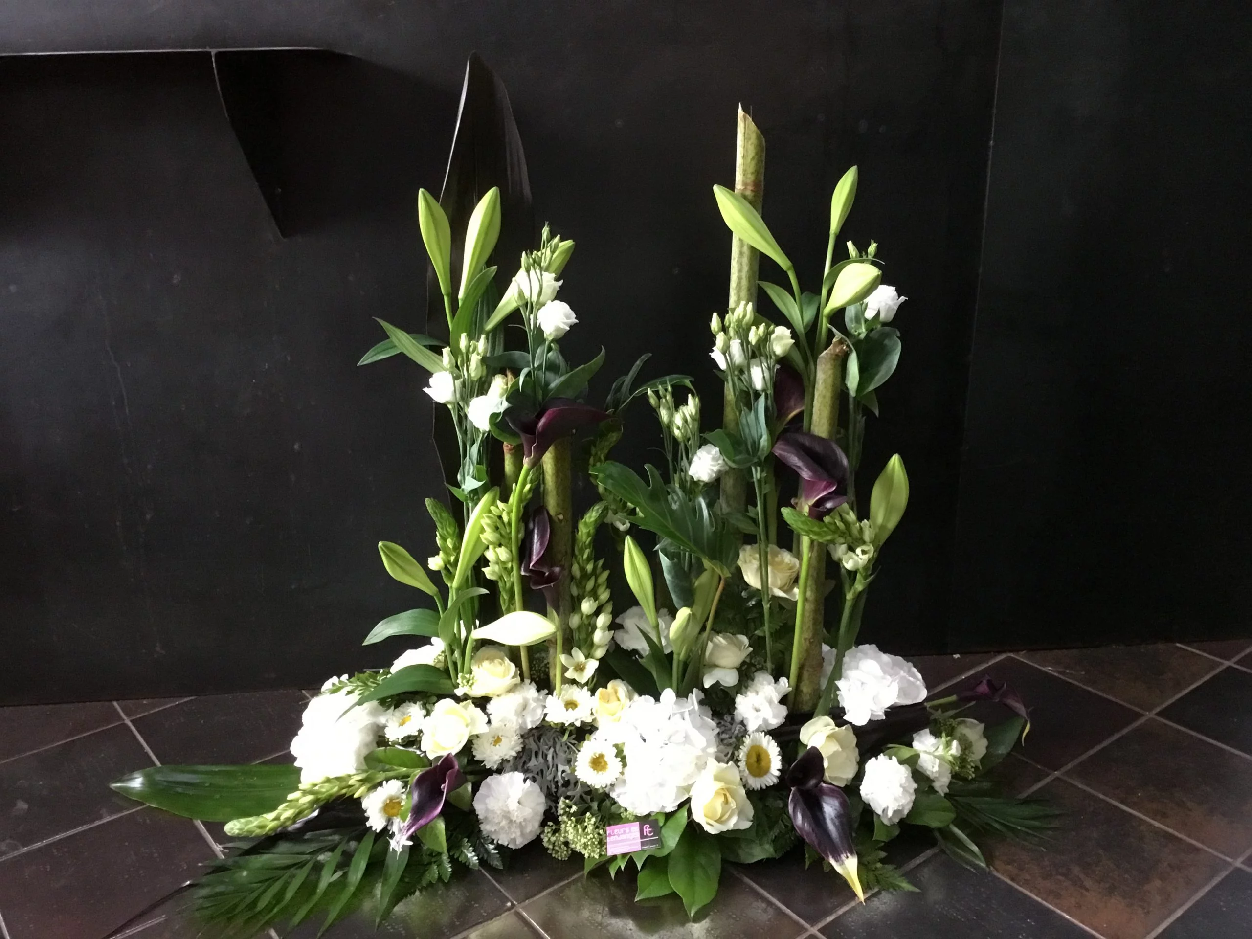 Pièce de deuil paysagère, par Fleurs et Tendances, fleuriste à Vandœuvre-lès-Nancy