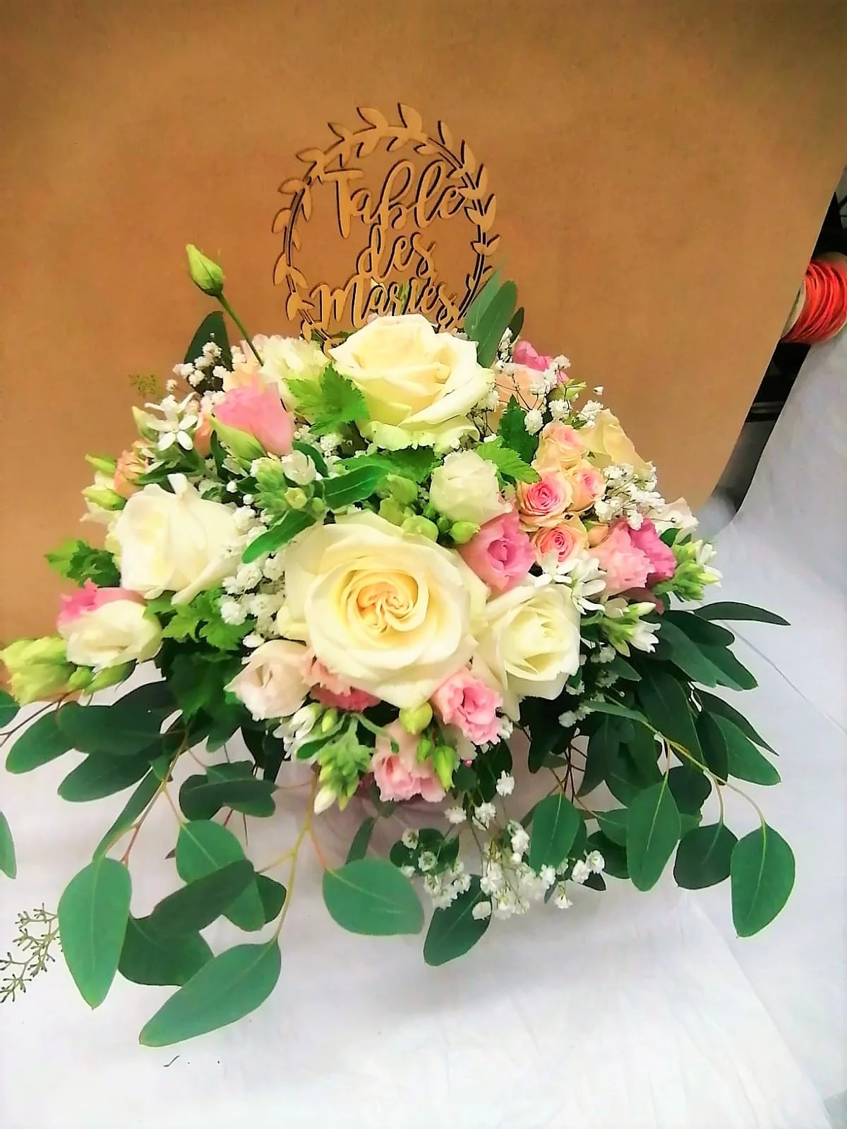 BOUQUETS & COMPOSITIONS DE CEREMONIE DE MARIAGE, par L'Orchidée, fleuriste à Paray-Vieille-Poste