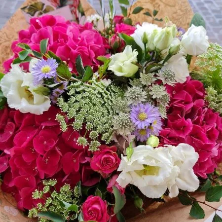 Bouquet de saison, par Mon panier à fleurs, fleuriste à Saint-Germain-en-Laye