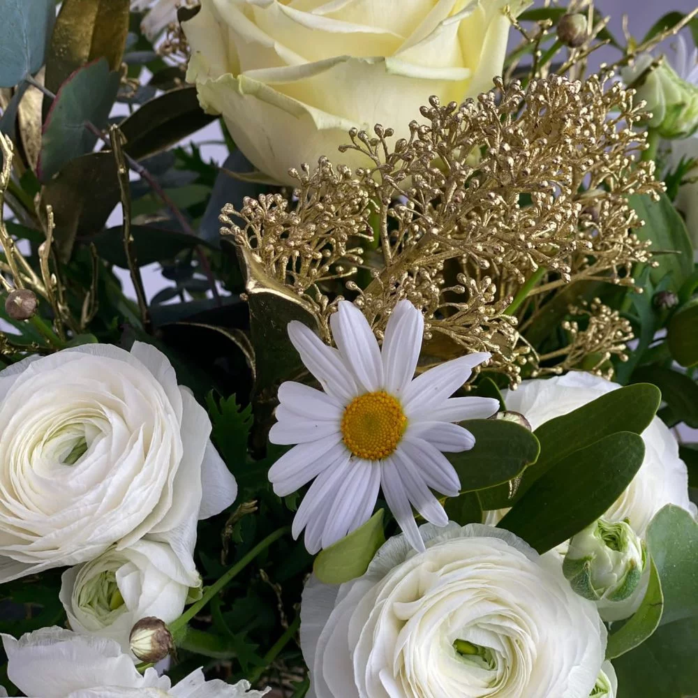 Bouquet blanc doré, par Fleurs Kammerer, fleuriste à Illkirch-Graffenstaden