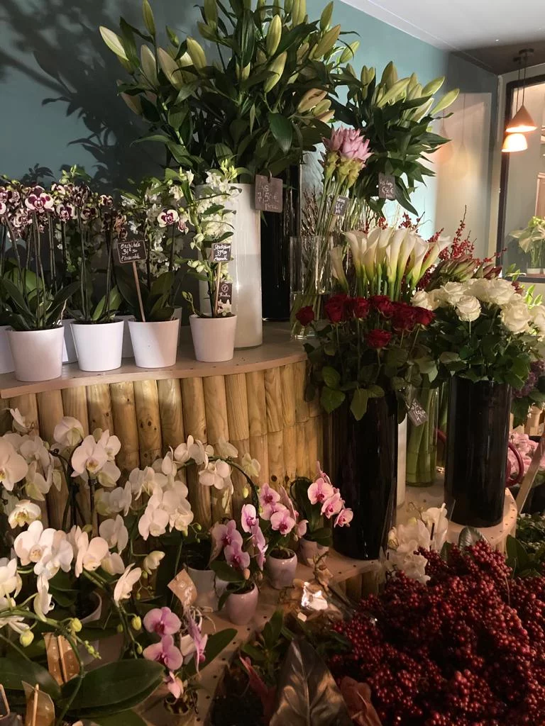 Livraison de fleurs Boulogne-Billancourt et proximité, par Les Lys de Boulogne, artisan fleuriste