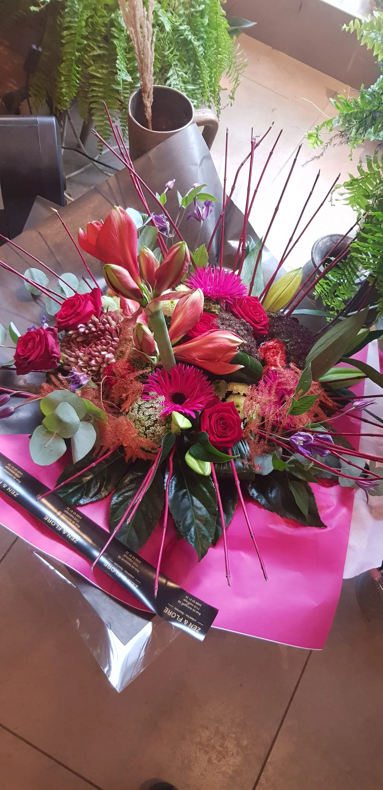 Bouquet Des Fêtes, par Zen et Flore, fleuriste à La Louvière