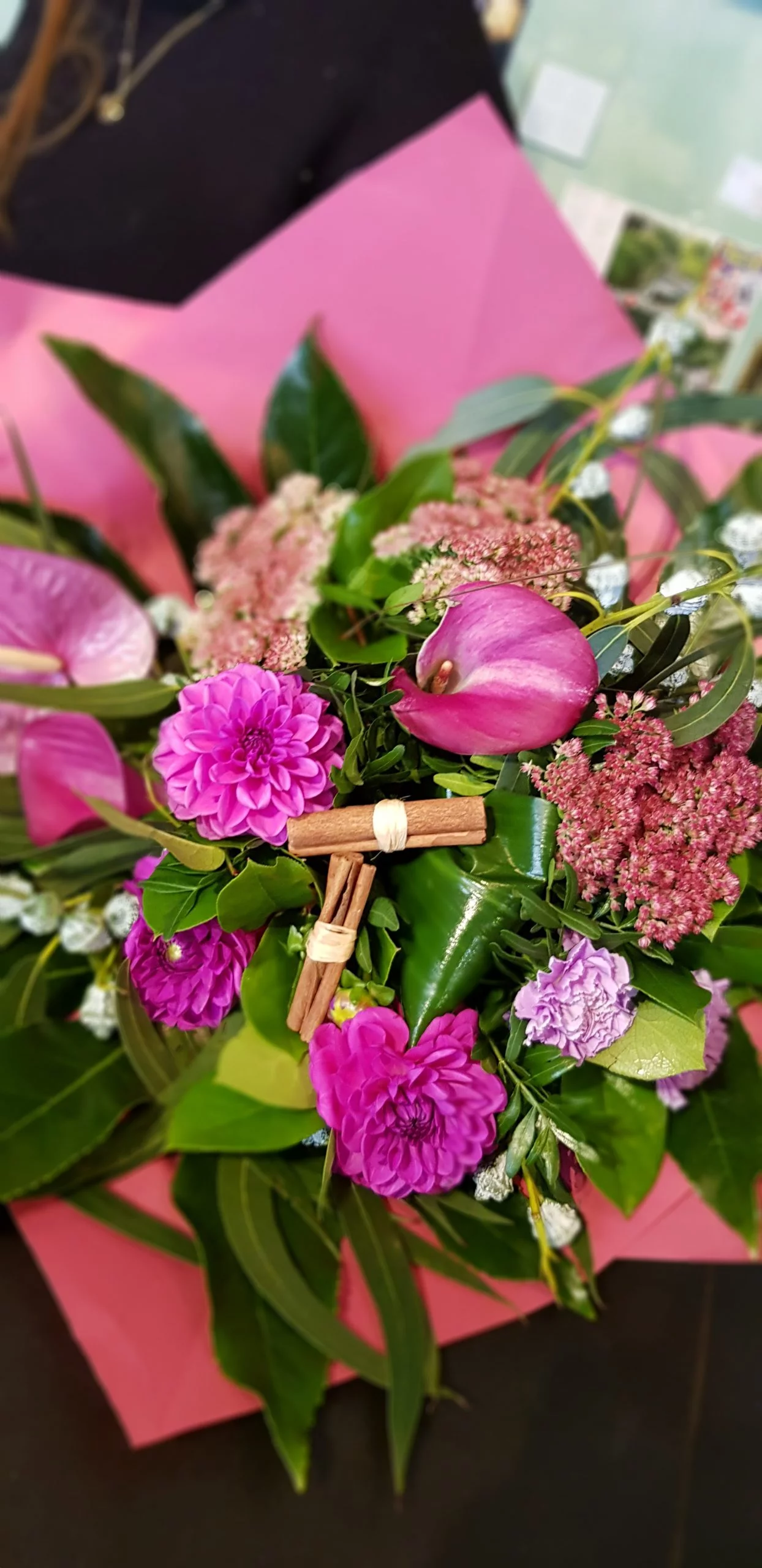 Bouquet Fête des Mères, par Zen et Flore, fleuriste à La Louvière