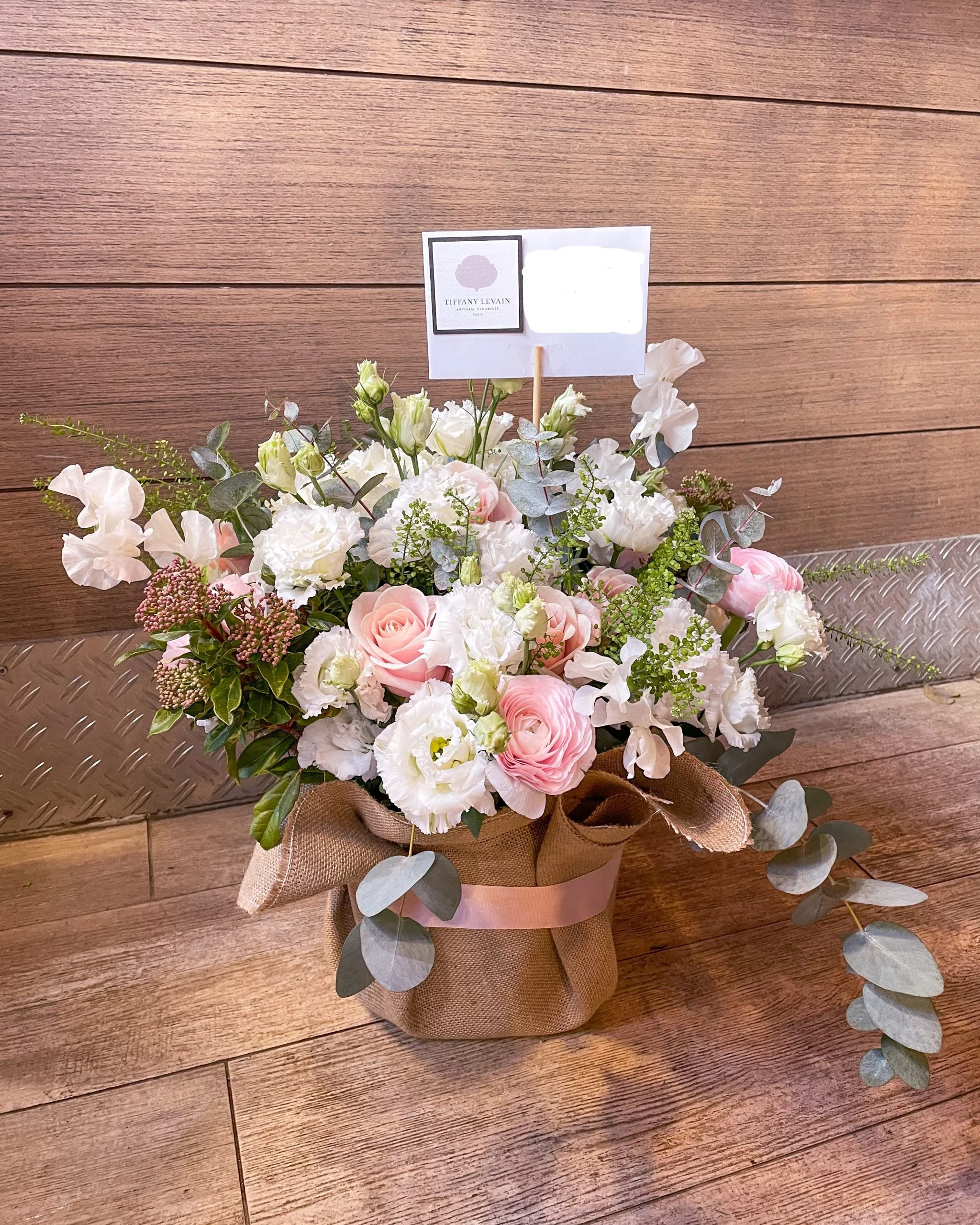 Toile de jute Maison Tiffany Levain, par Tiffany Levain, fleuriste à Paris