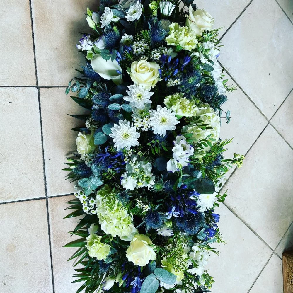 raquette, par Florilys, fleuriste à La Chaussée-Saint-Victor