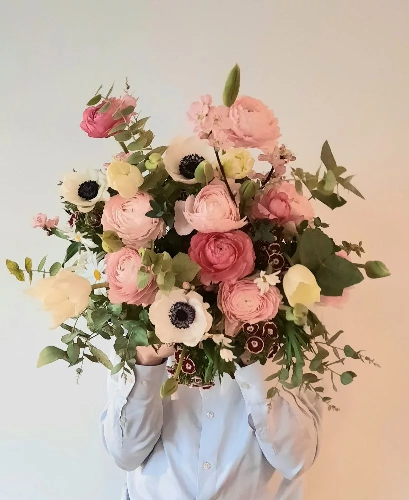 Bouquet Amour, par SENS Fleuriste Caviste, fleuriste à Paris