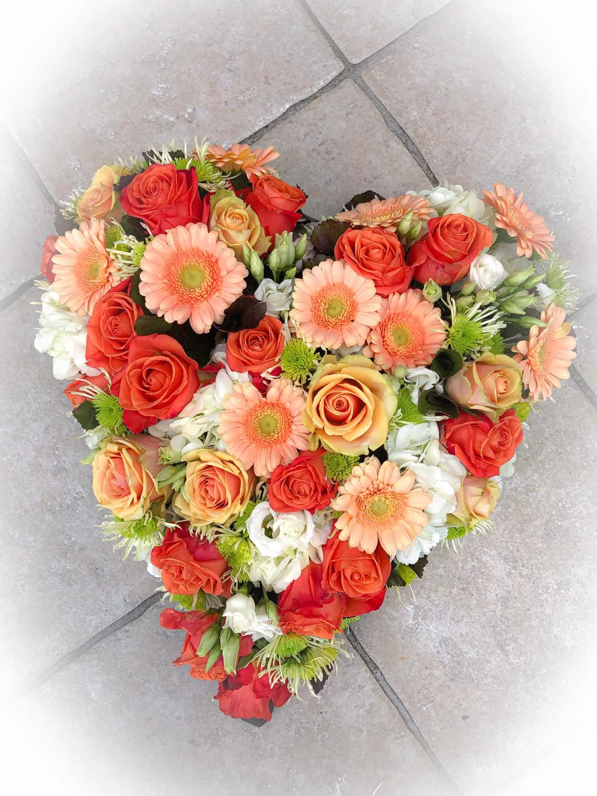 Coeur de deuil de Valentine, par Valentine Fleuriste, fleuriste à La Rochelle