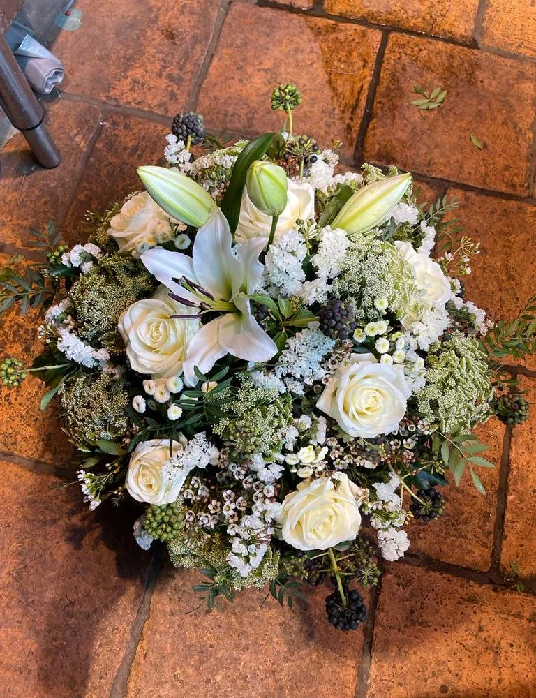 coussin deuil, par L’arbre bleu, fleuriste à Paris