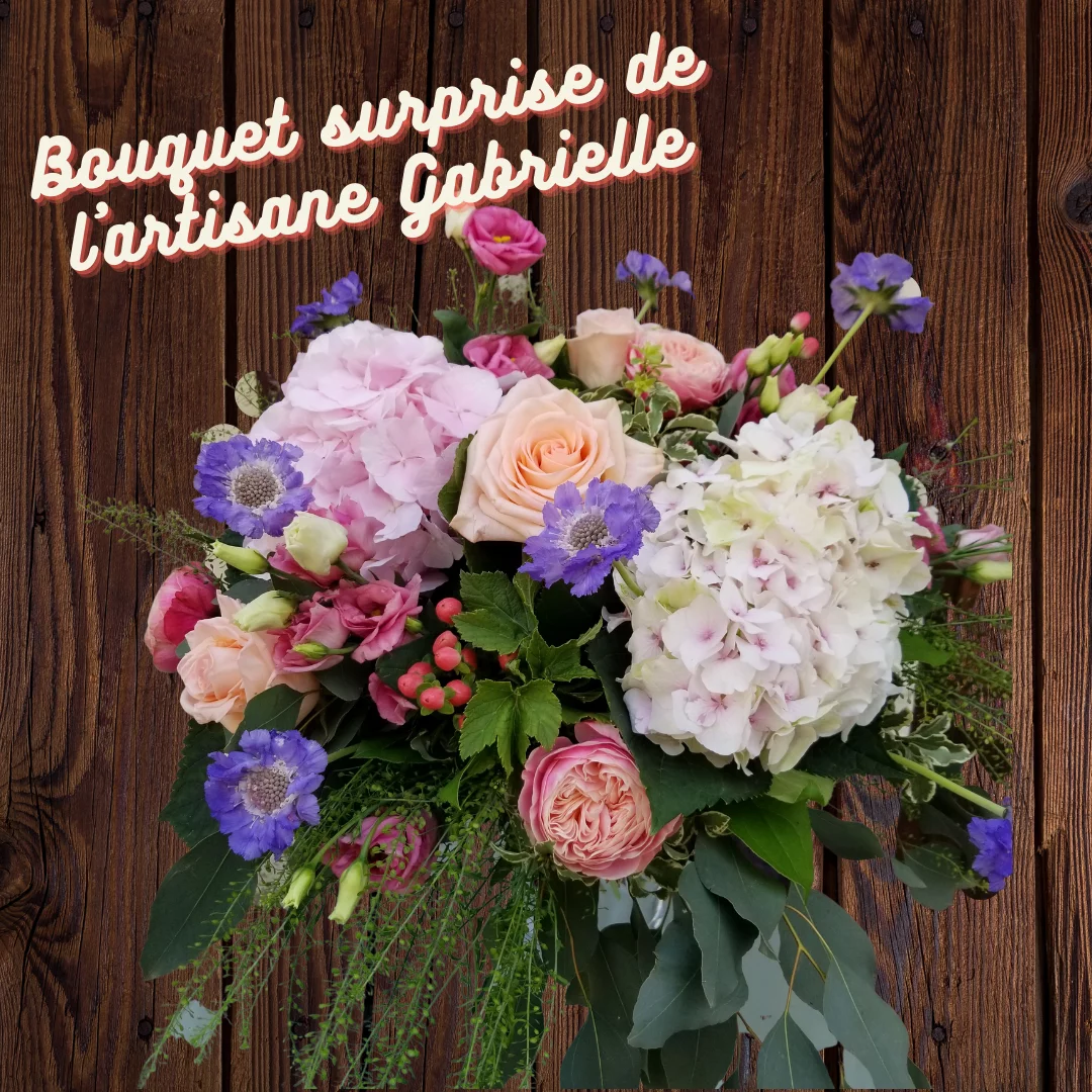 Bouquet surprise de l&rsquo;artisane Gabrielle, par Au fil des pétales, fleuriste à Saint-Geoire-en-Valdaine