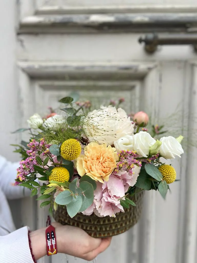 Composition plaisir, par Atelier Armelle Alleton, fleuriste à Le Mans