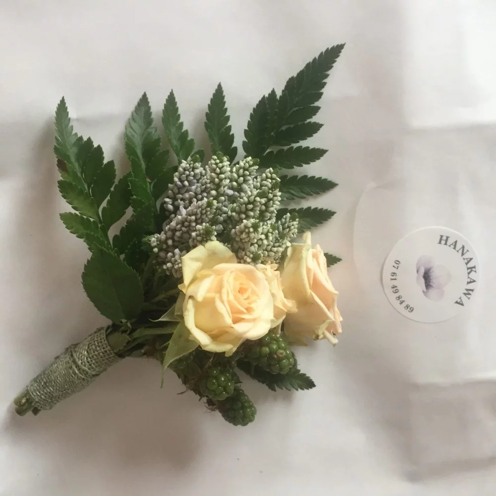 Accessoires mariage, par Hanakawa, fleuriste à Meudon
