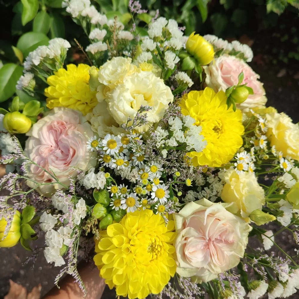 Bouquet Naissance, par Fleuriste Guille, fleuriste à Sainte-Bazeille