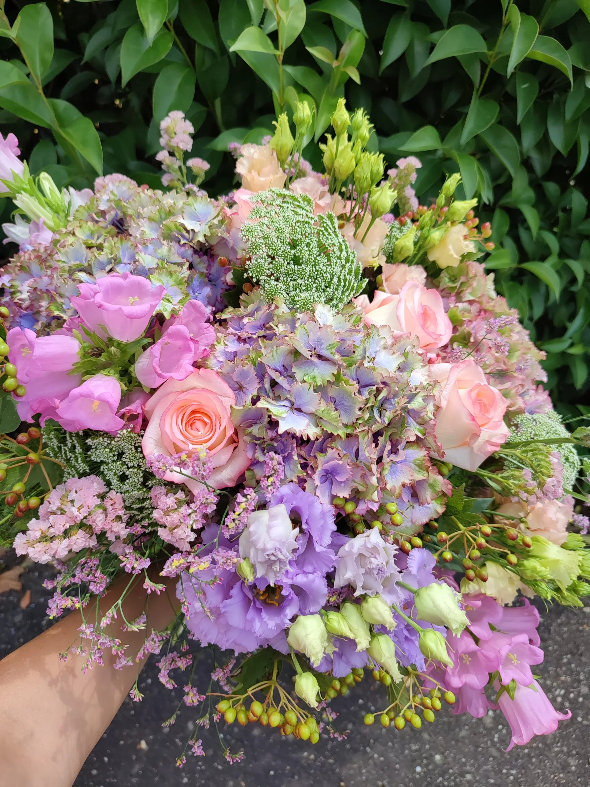 Bouquet Anniversaire, par Fleuriste Guille, fleuriste à Sainte-Bazeille