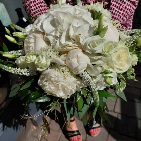 Bouquet de mariée, par Instant végétal, fleuriste à Saint-Malo