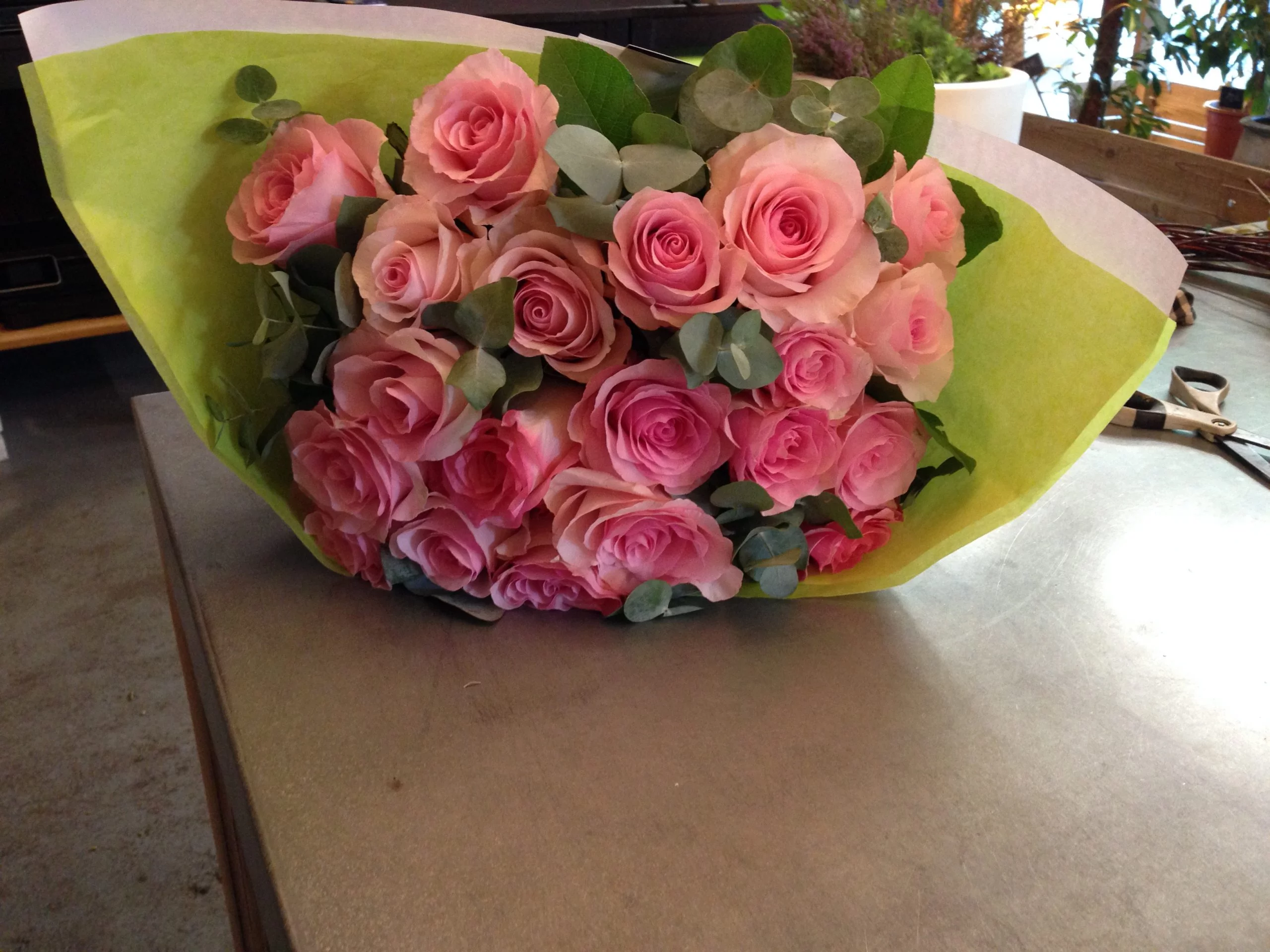 Bouquet nuance de rose, par La fleuriste, fleuriste à Bordeaux