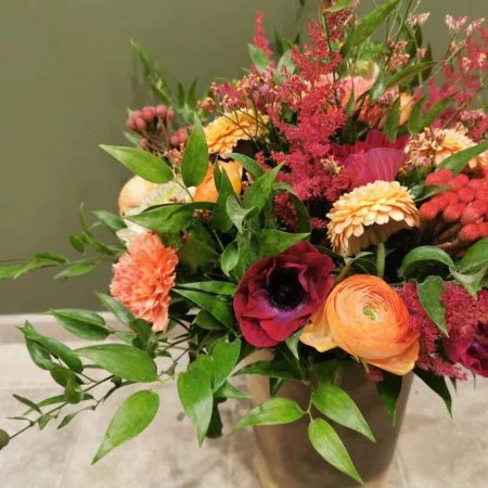 Bouquet rond, par Iberis Annecy, fleuriste à Annecy