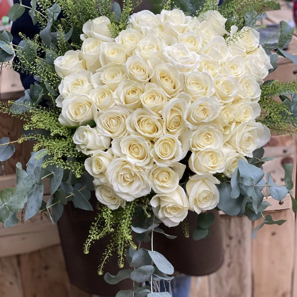 Bouquet Roses, par Langage Des Fleurs, fleuriste à Bastia