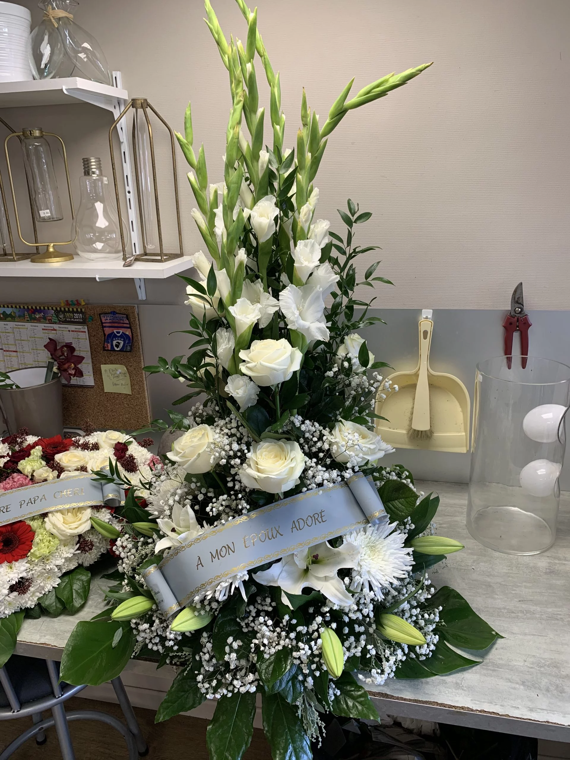 Devant de tombe Deuil, par Langage Des Fleurs, fleuriste à Bastia