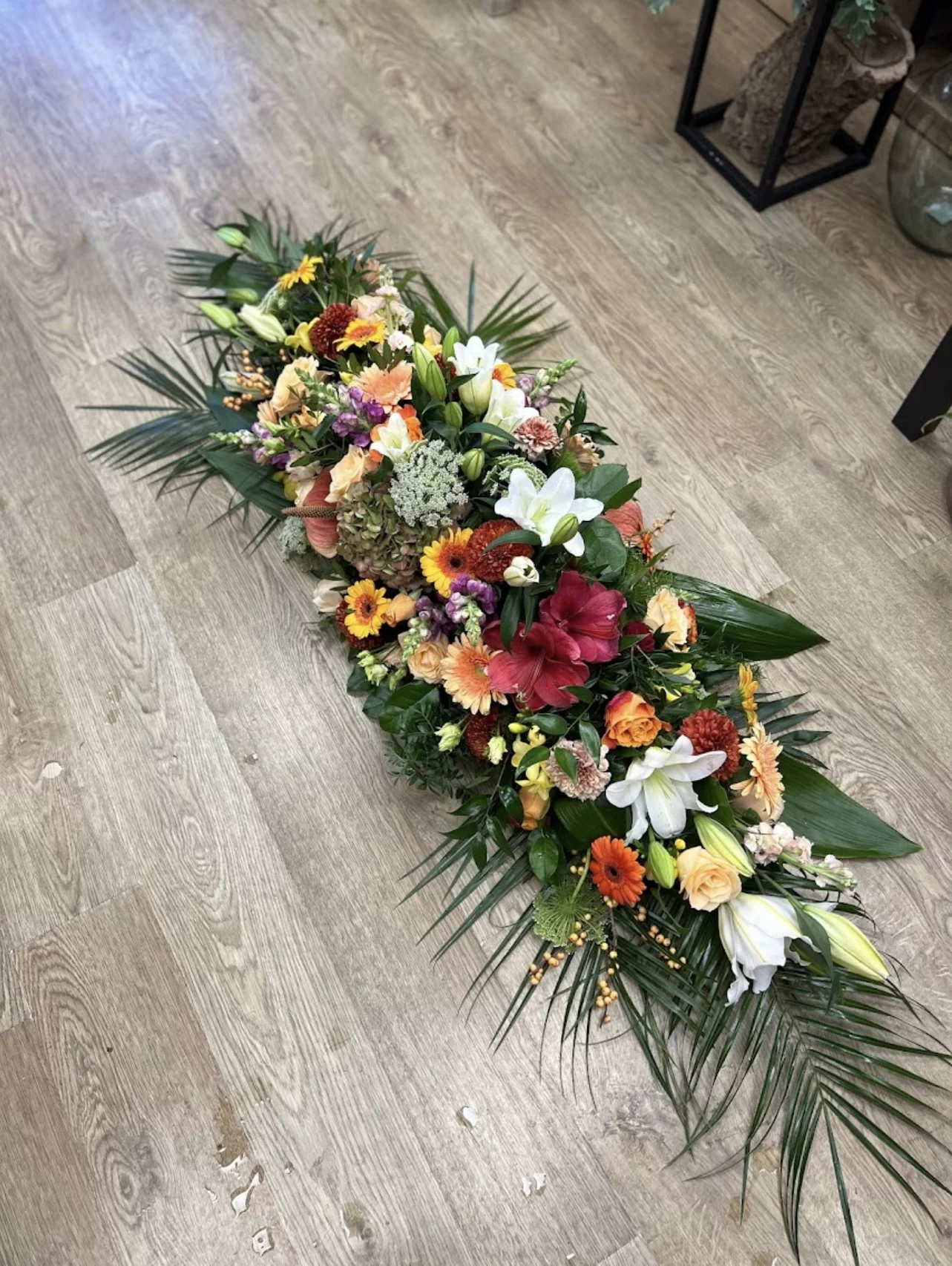 Raquette deuil, par Langage Des Fleurs, fleuriste à Bastia