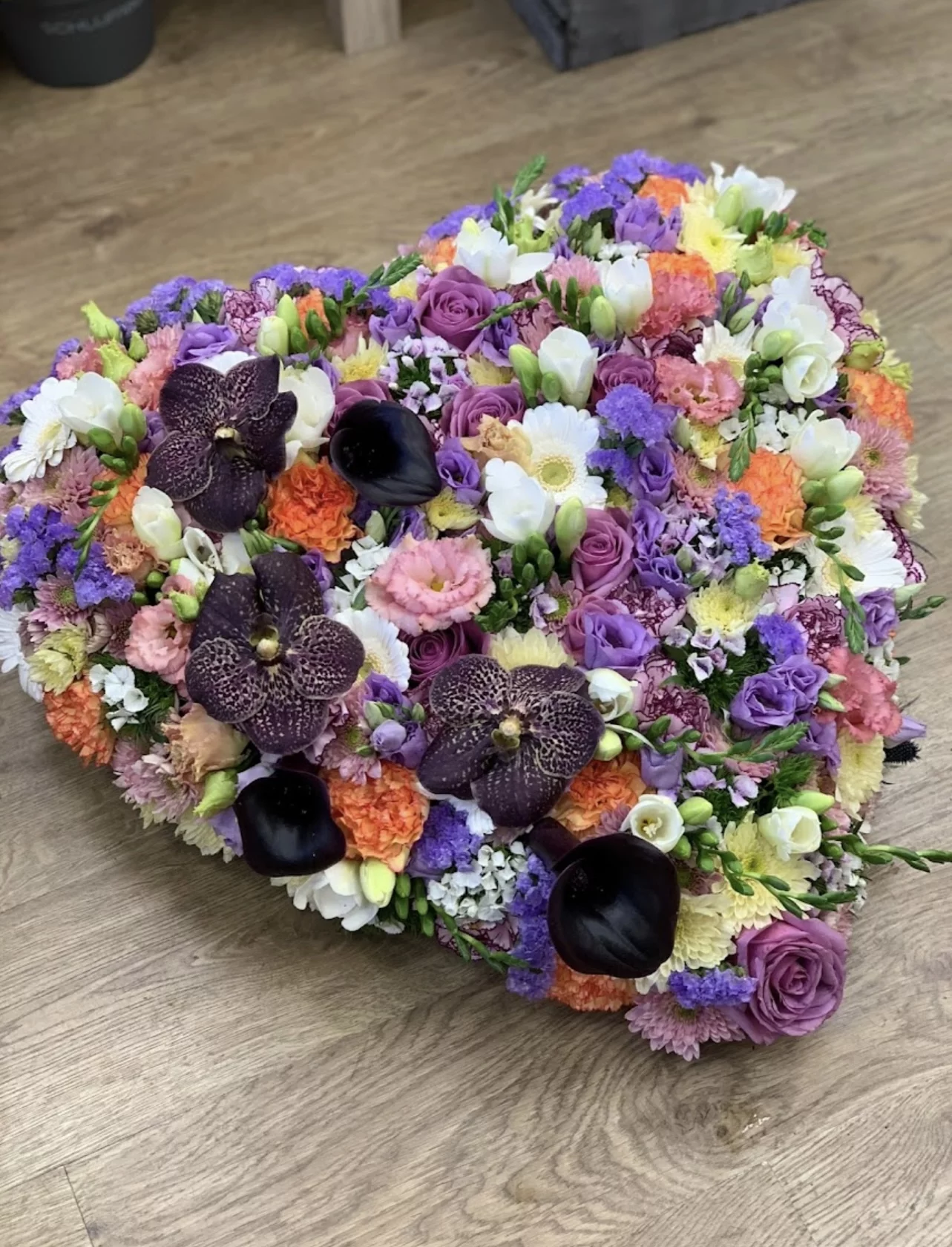 Coeur deuil, par Langage Des Fleurs, fleuriste à Bastia