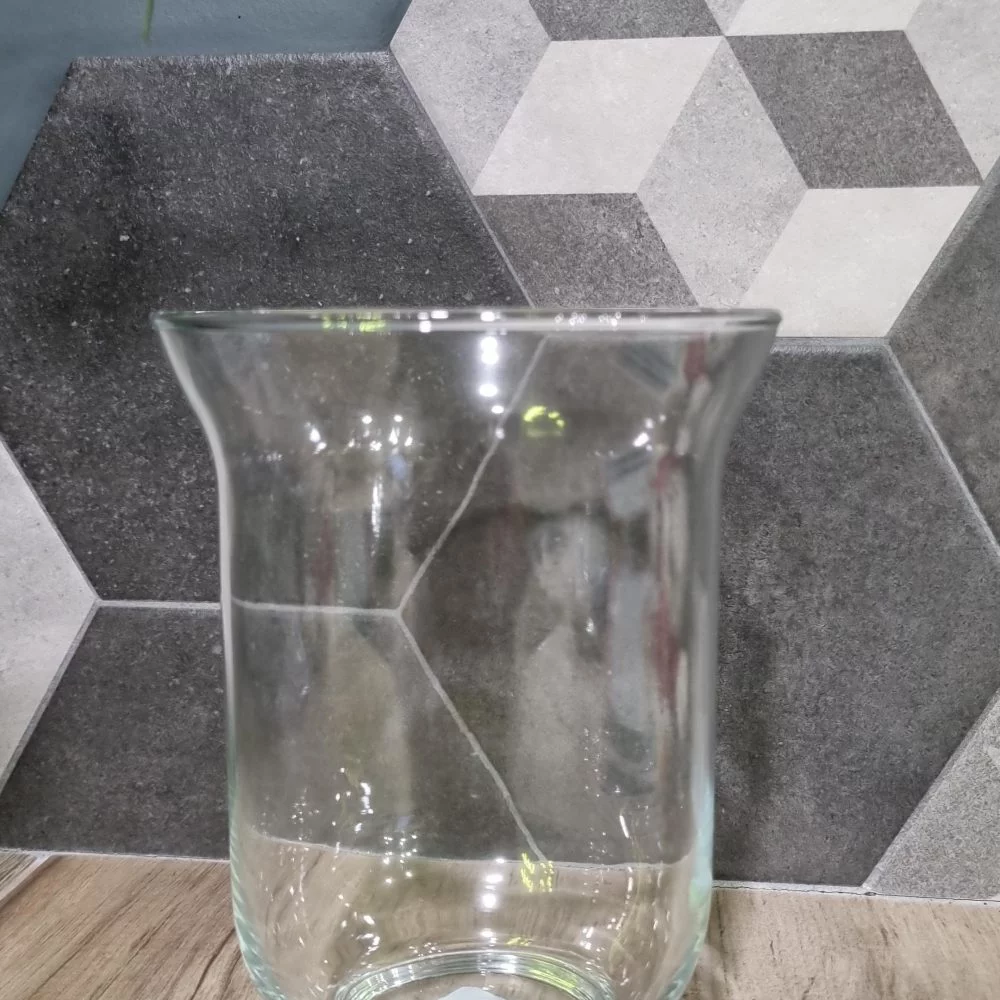 Vase en verre, par Art Végétal, fleuriste à Corbas