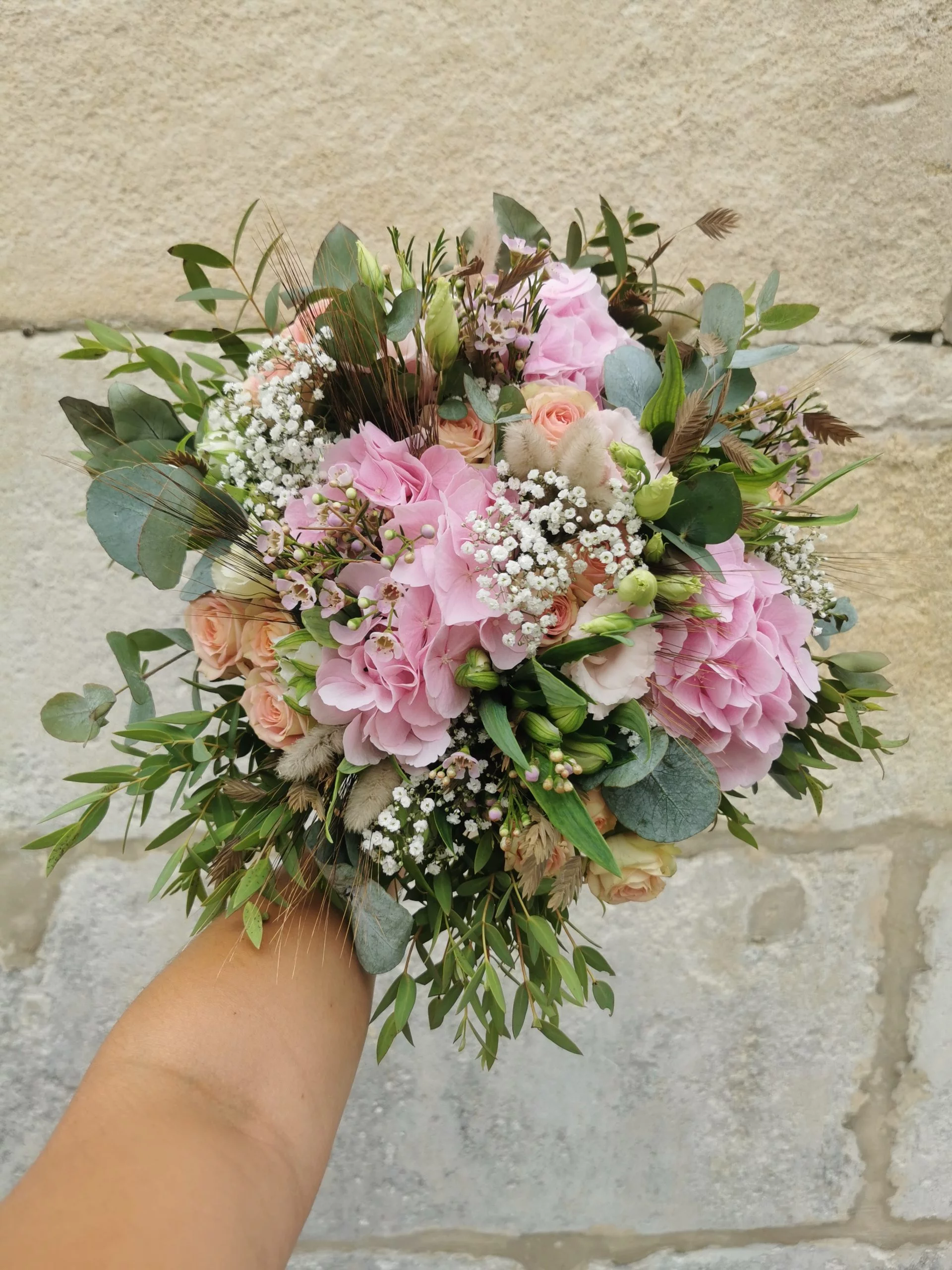 Bouquet de Mariée, par Eucalyptus et Mimosa, fleuriste à Matha