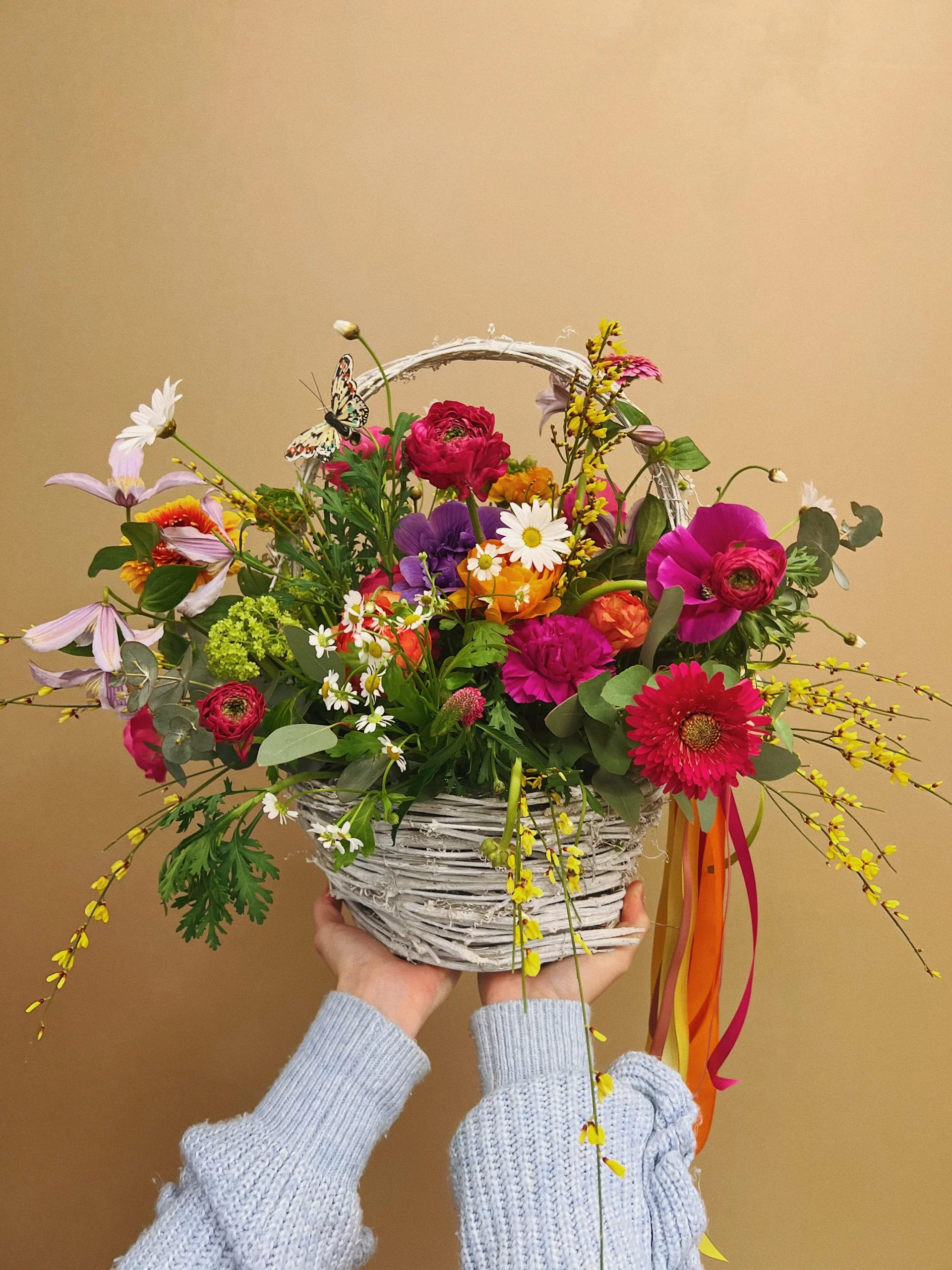 Paniers fleuris, par Langage Des Fleurs, fleuriste à Bastia