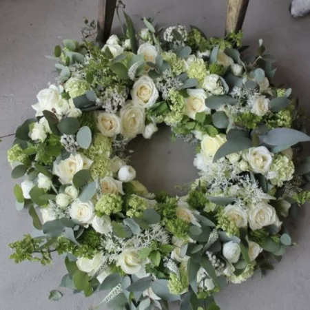 Couronne de Deuil, par Canopée Marseille, fleuriste à Marseille