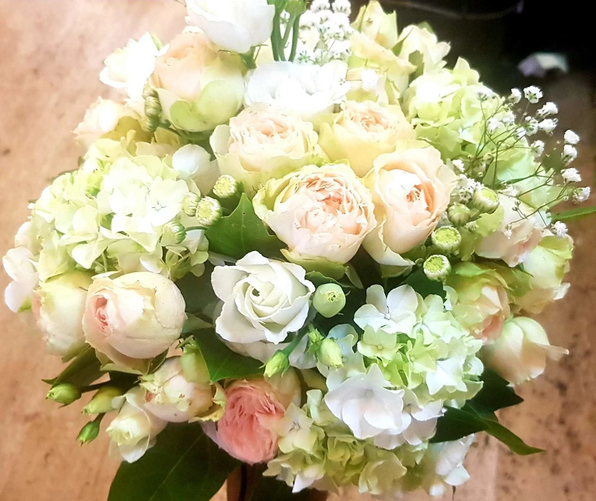 Livraison de fleurs Marseille et proximité, par Mimi Pinson Marseille, artisan fleuriste